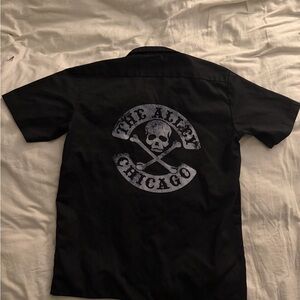 The Alley Chicago Dickies Black Short-Sleeve Work Shirt with Skull & Crossbones